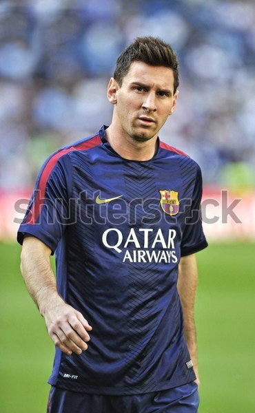 Fotooboi Leo Messi Na Stadione Santyago Bernabeu 36893 Zakazposterov Ru